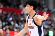 开云体育-徐杰出战27分钟，投篮9中3、三分4中2得到8分4篮板7助攻
